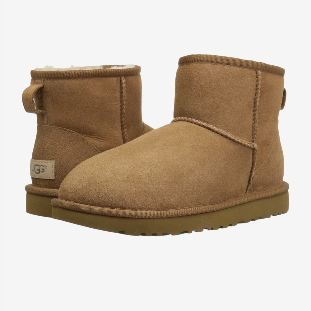 Ugg Classic II Mini boots